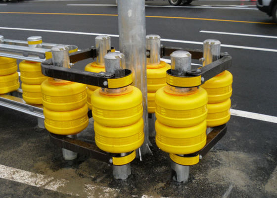 kupować Dożywotnia 10-letnia bariera rolkowa autostradowa Stal ocynkowana ogniowo, walcowana na zimno Trwała bariera bezpieczeństwa drogowego zapewniająca ochronę przed uderzeniami pojazdu online manufacture