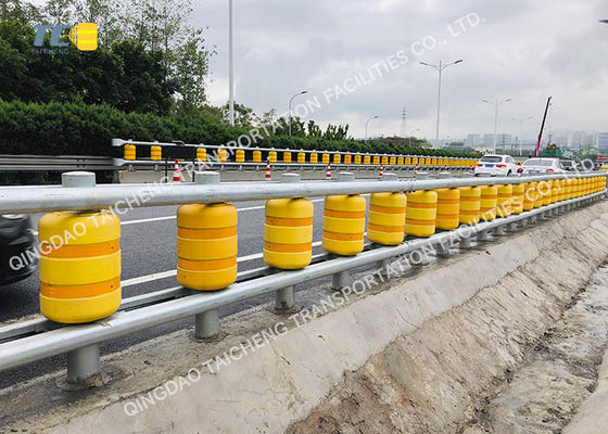 kupować Hot Dipped Galvanized Rolling Guardrail Barrier with Beam 1 2 3 4 5pcs and Roller Material EVA PU Polyurethane Providing Road Safety Solutions online manufacture