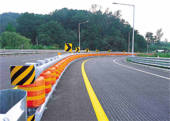 Good price Pojedyncze / podwójne bariery bezpieczeństwa na autostradzie Dostosowany kolor w Internecie