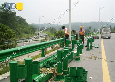 Good price Highway W Beam Crash Barrier Two Faliste stalowe poręcze Odporne na rdzę w Internecie