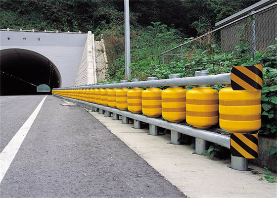 Good price EVA Material Highway Safety Roller Barrier Żółta norma ISO w Internecie