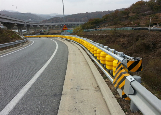 Good price Bezpieczeństwo EVA PU Safety Highway Barrier Roller Certyfikat poziomu SB w Internecie